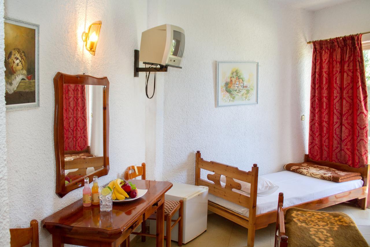 Hotel Hellas Epidaurus Rom bilde
